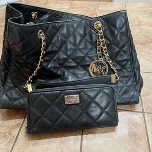 SOLD Michael Kors Purse & Wallet